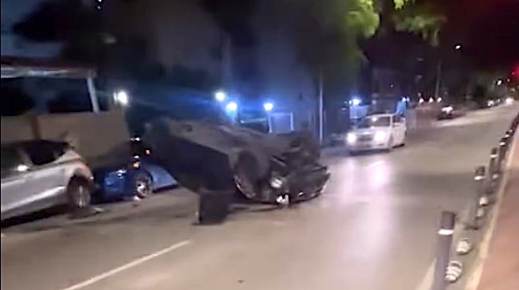 coche volcado
