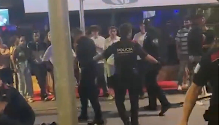 pelea discoteca salou